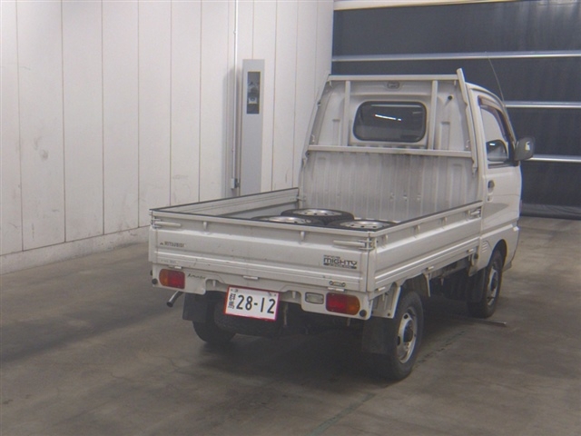 MITSUBISHI MINICAB