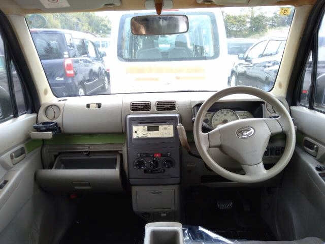DAIHATSU MOVE CONTE