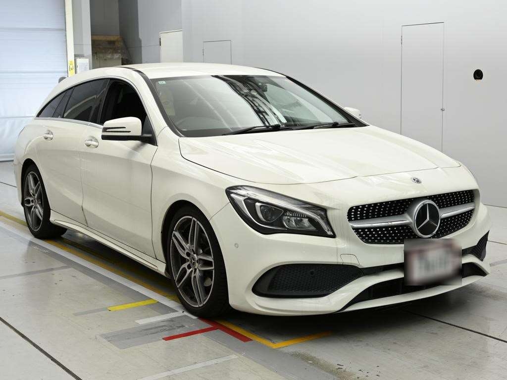 MERCEDES-BENZ CLA-CLASS