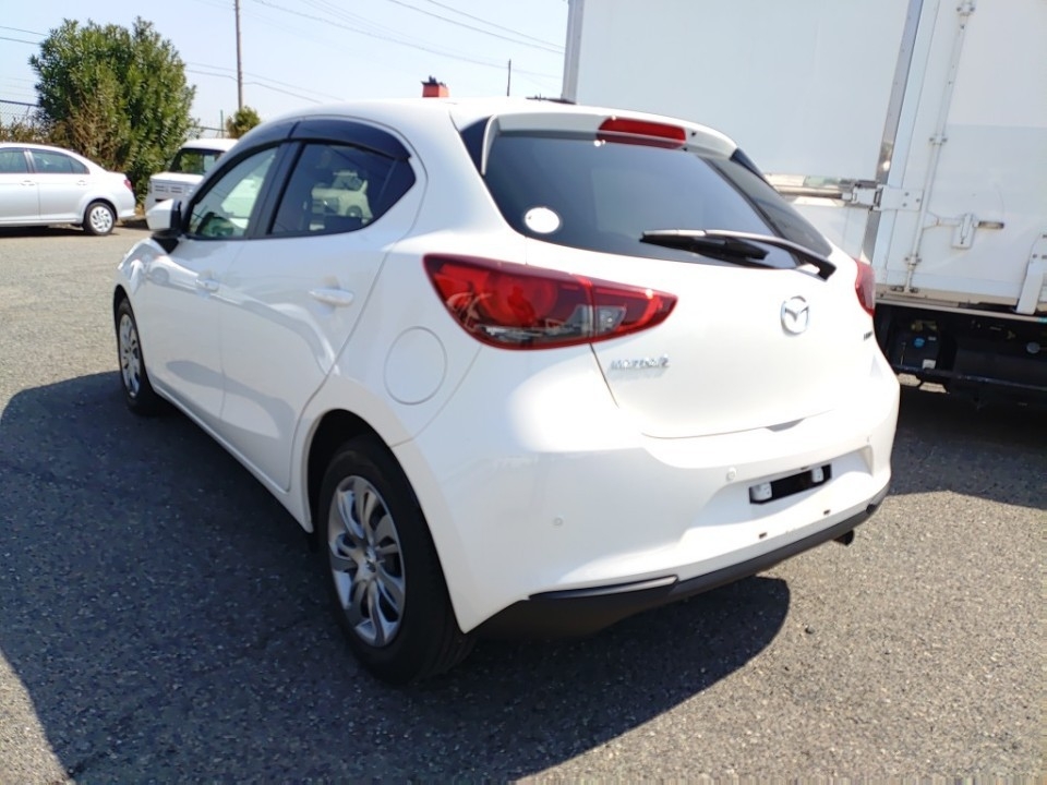MAZDA MAZDA2