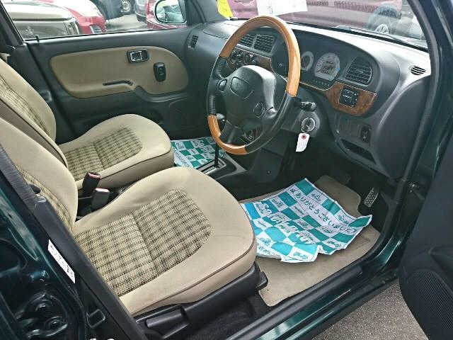 DAIHATSU MIRA GINO