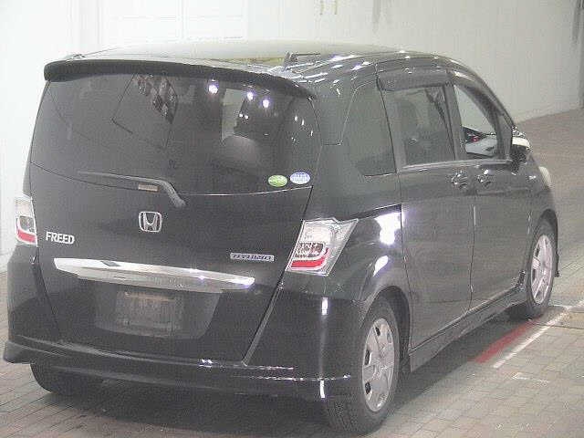 HONDA FREED