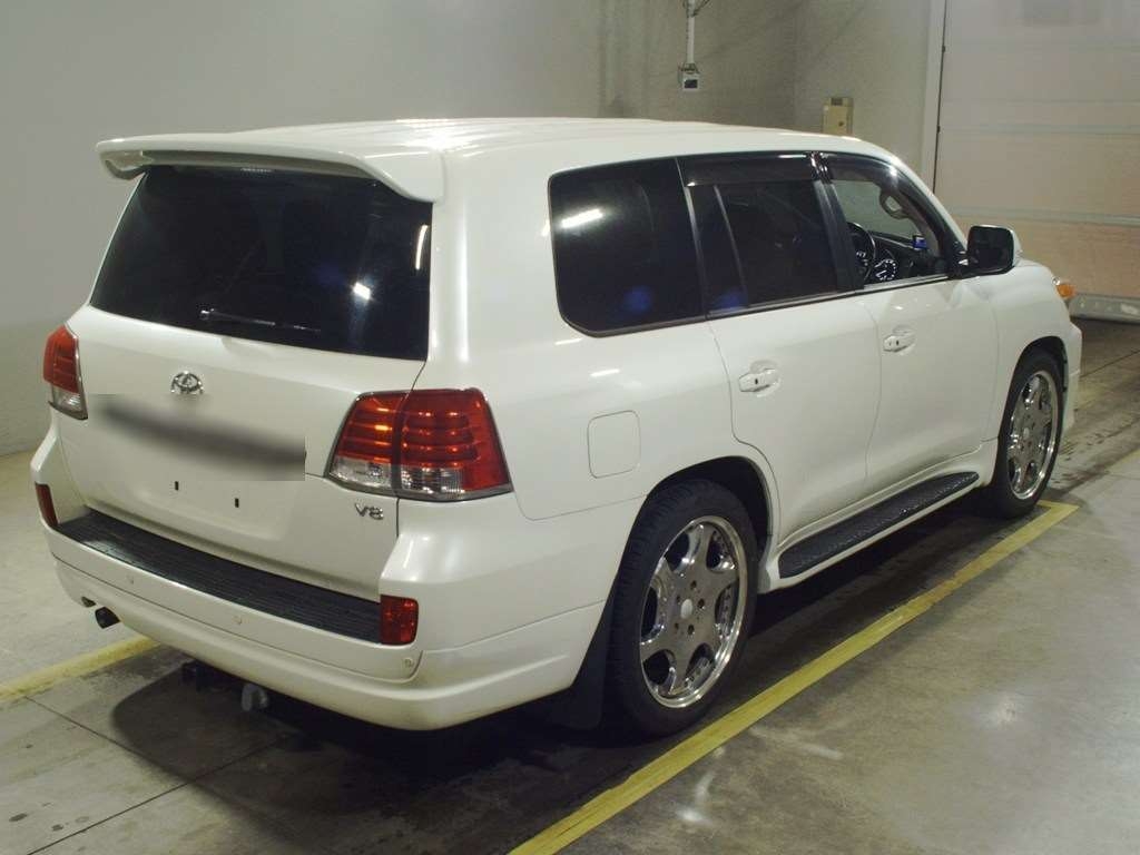 TOYOTA LAND CRUISER