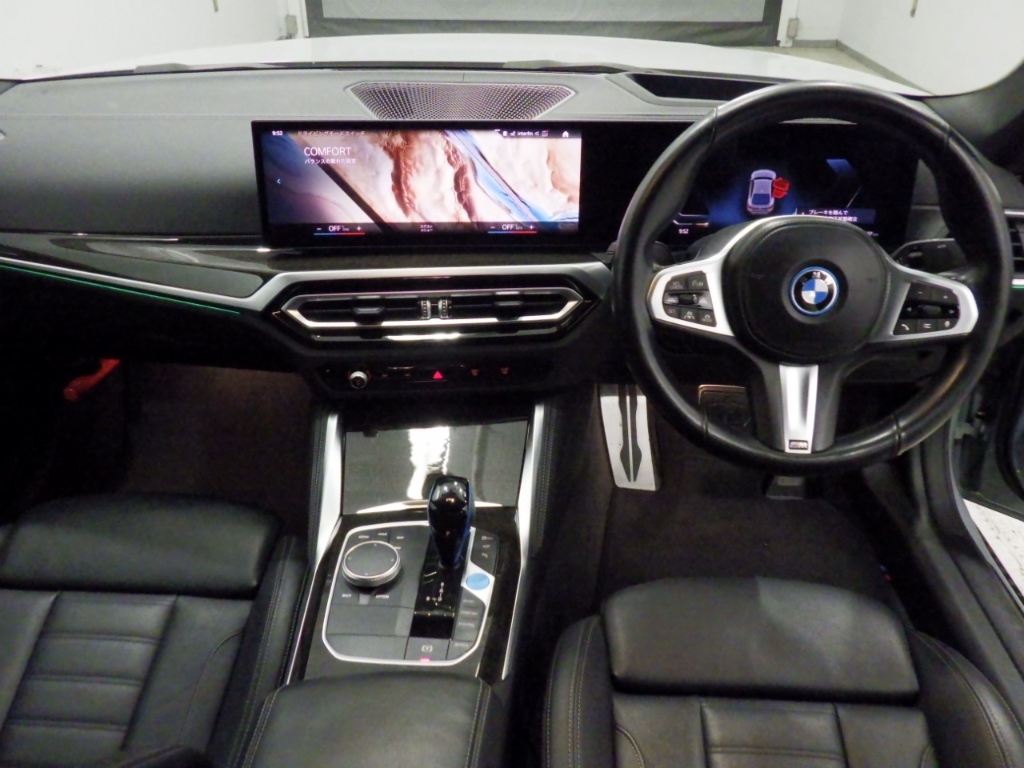 BMW I4