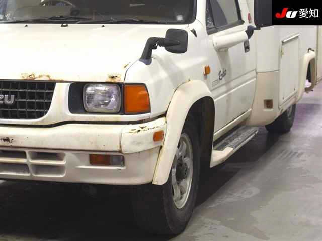 ISUZU RODEO