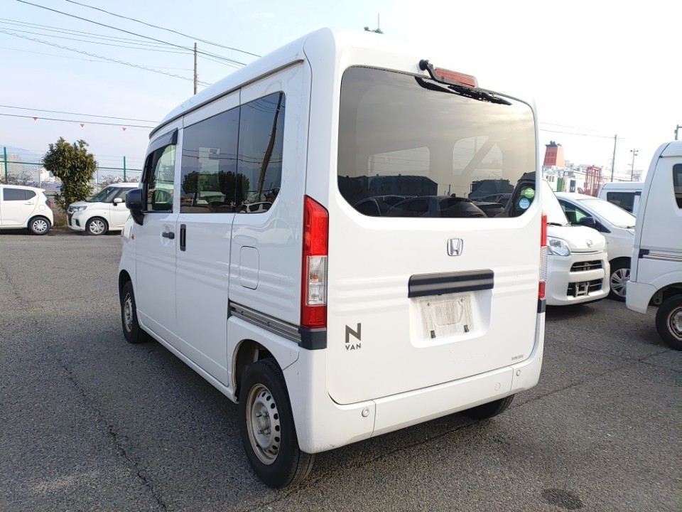 HONDA N-VAN