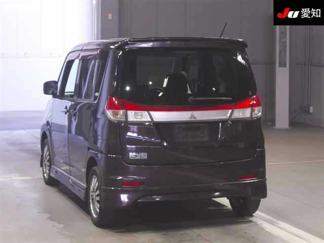 MITSUBISHI DELICA D:2
