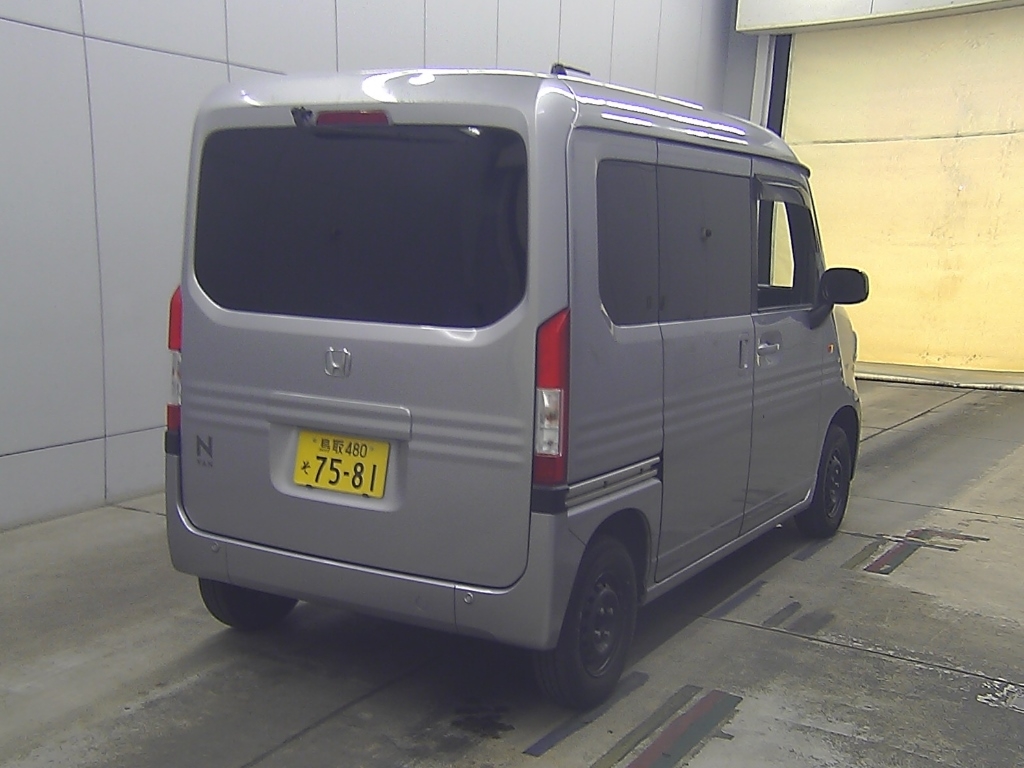 HONDA N-VAN