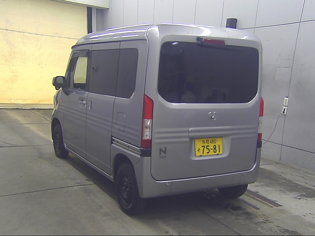 HONDA N-VAN