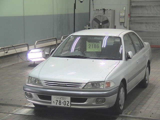 TOYOTA CARINA
