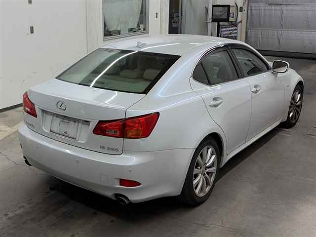 LEXUS IS250