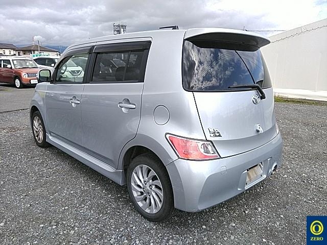 TOYOTA BB