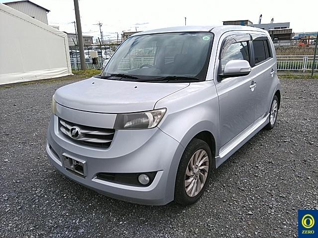 TOYOTA BB