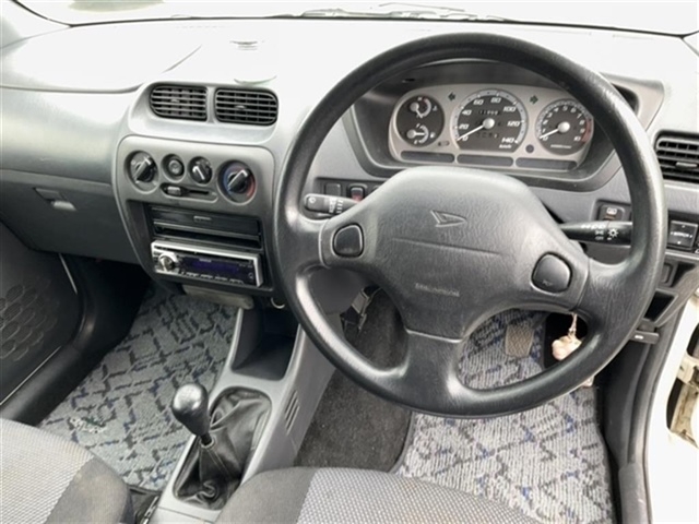 DAIHATSU TERIOS KID