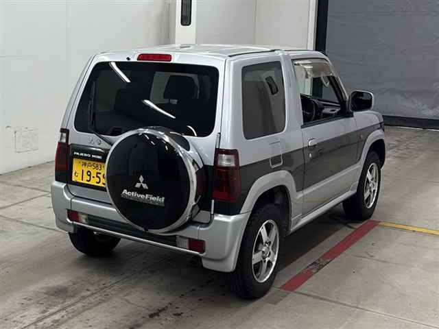 MITSUBISHI PAJERO MINI