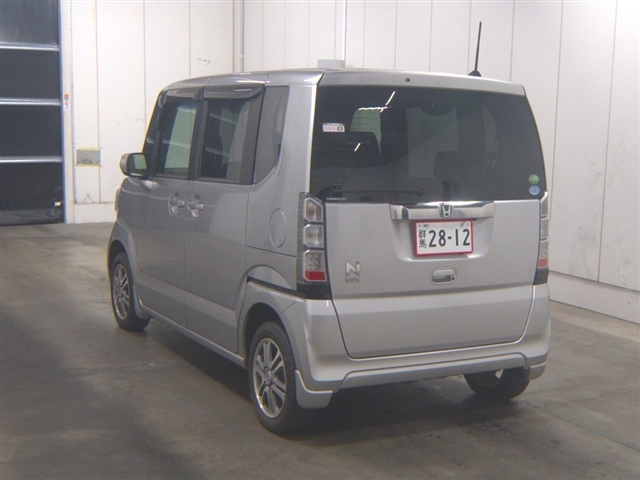 HONDA N-BOX