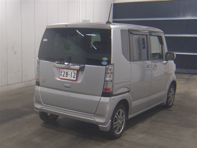 HONDA N-BOX