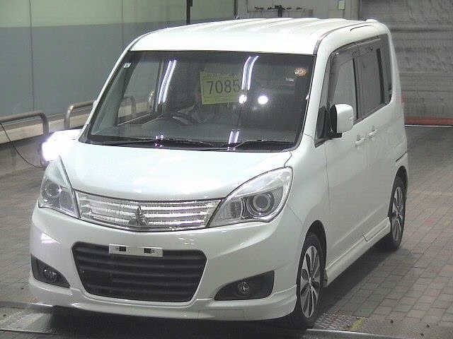 MITSUBISHI DELICA D:2