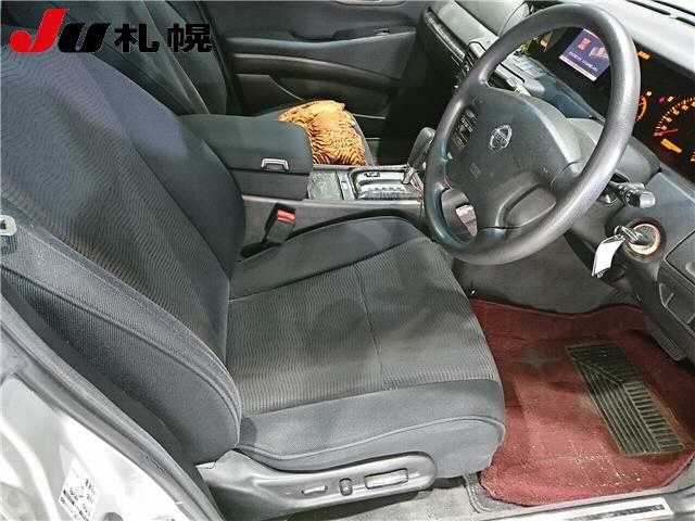 NISSAN GLORIA