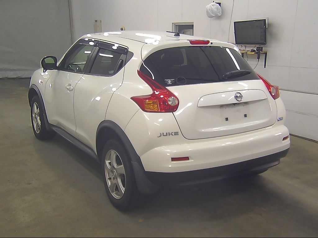 NISSAN JUKE