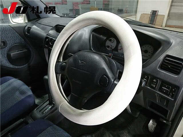 DAIHATSU TERIOS KID