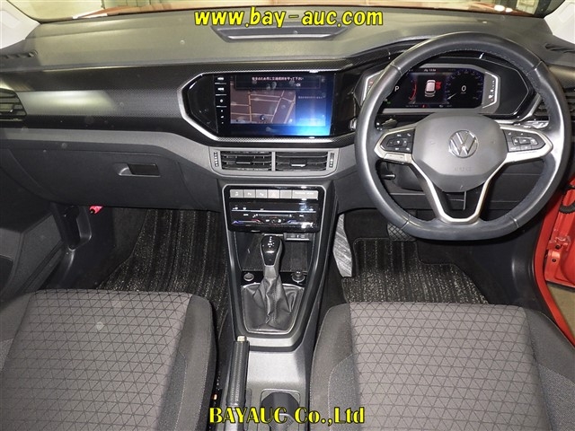 VOLKSWAGEN T-CROSS