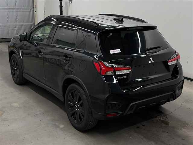 MITSUBISHI RVR