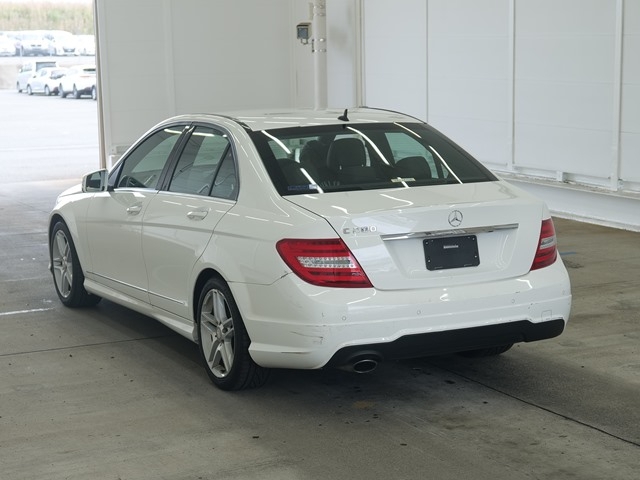 MERCEDES-BENZ C-CLASS