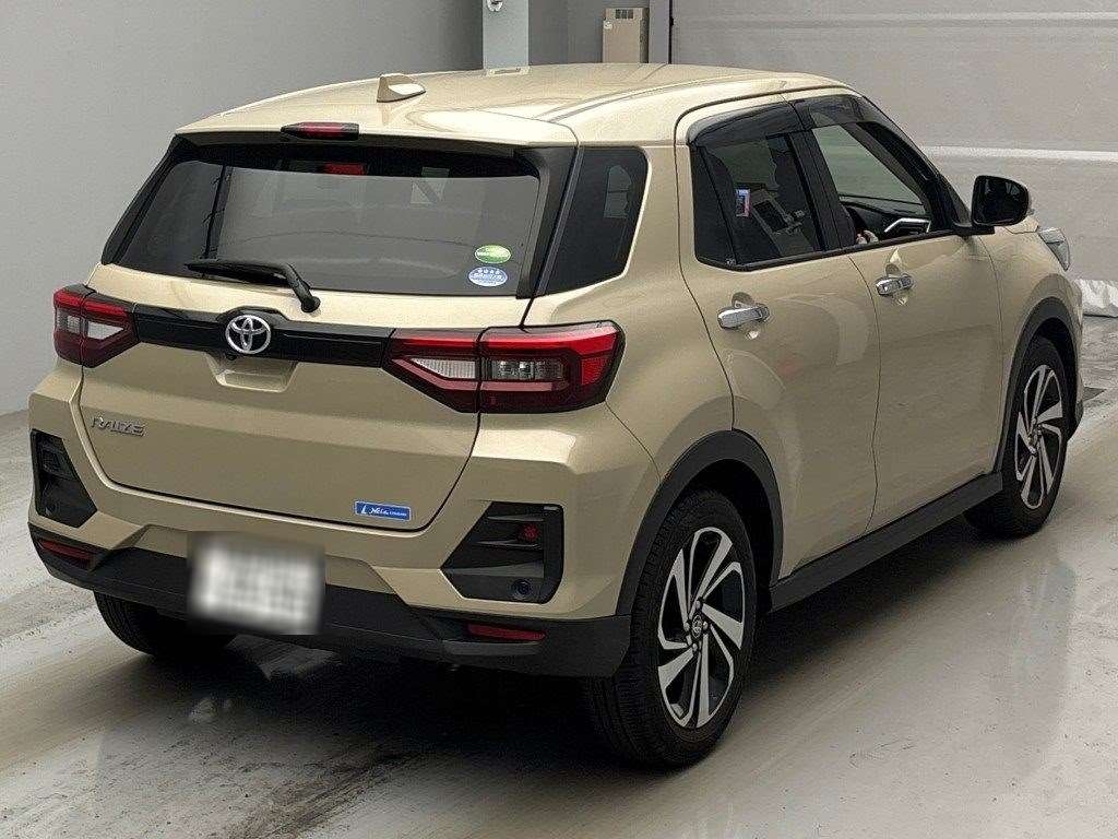 TOYOTA RAIZE