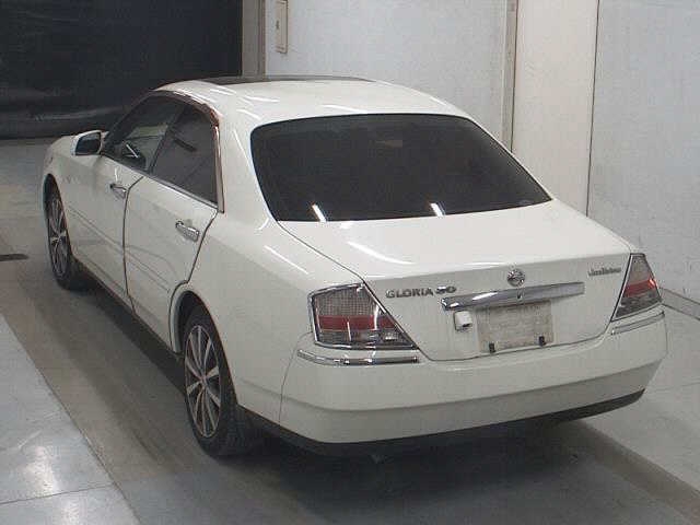 NISSAN GLORIA