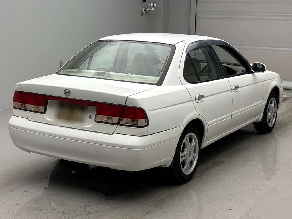 NISSAN SUNNY
