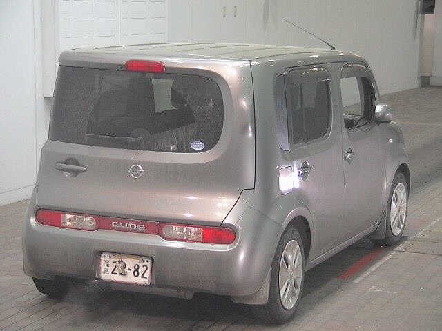 NISSAN CUBE
