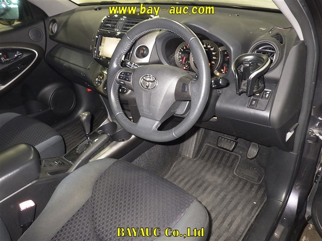 TOYOTA VANGUARD