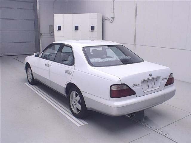 NISSAN GLORIA