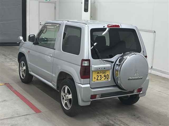 MITSUBISHI PAJERO MINI