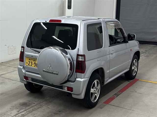 MITSUBISHI PAJERO MINI