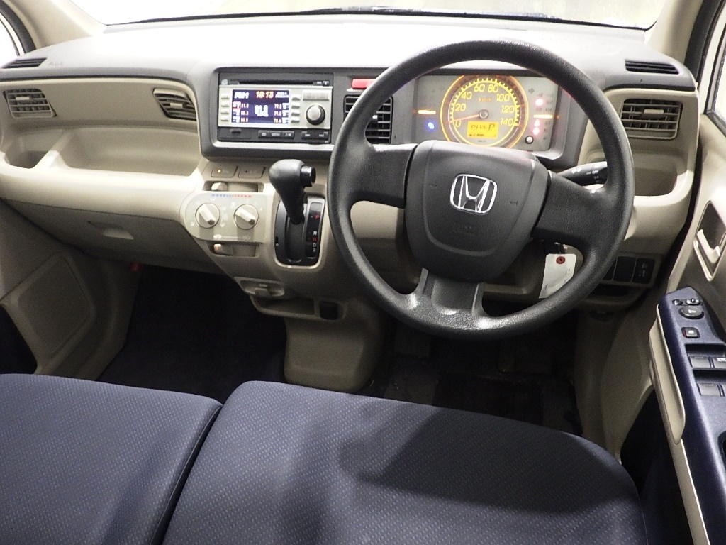 HONDA LIFE