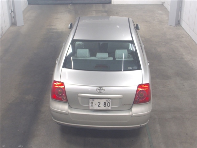 TOYOTA AVENSIS