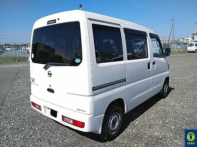NISSAN NV100 CLIPPER