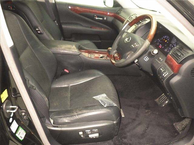 LEXUS LS460