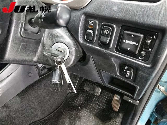 DAIHATSU TERIOS KID