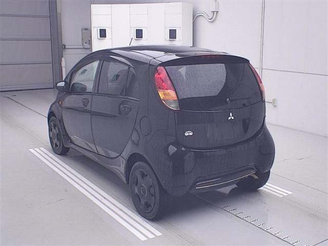 MITSUBISHI I