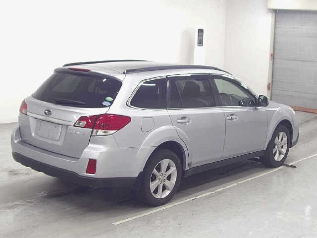 SUBARU OUTBACK