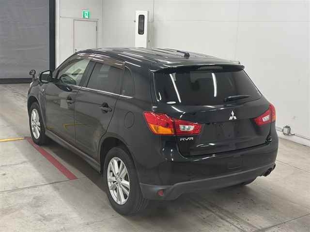 MITSUBISHI RVR