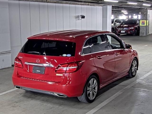 MERCEDES-BENZ B-CLASS