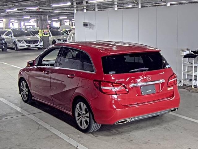 MERCEDES-BENZ B-CLASS
