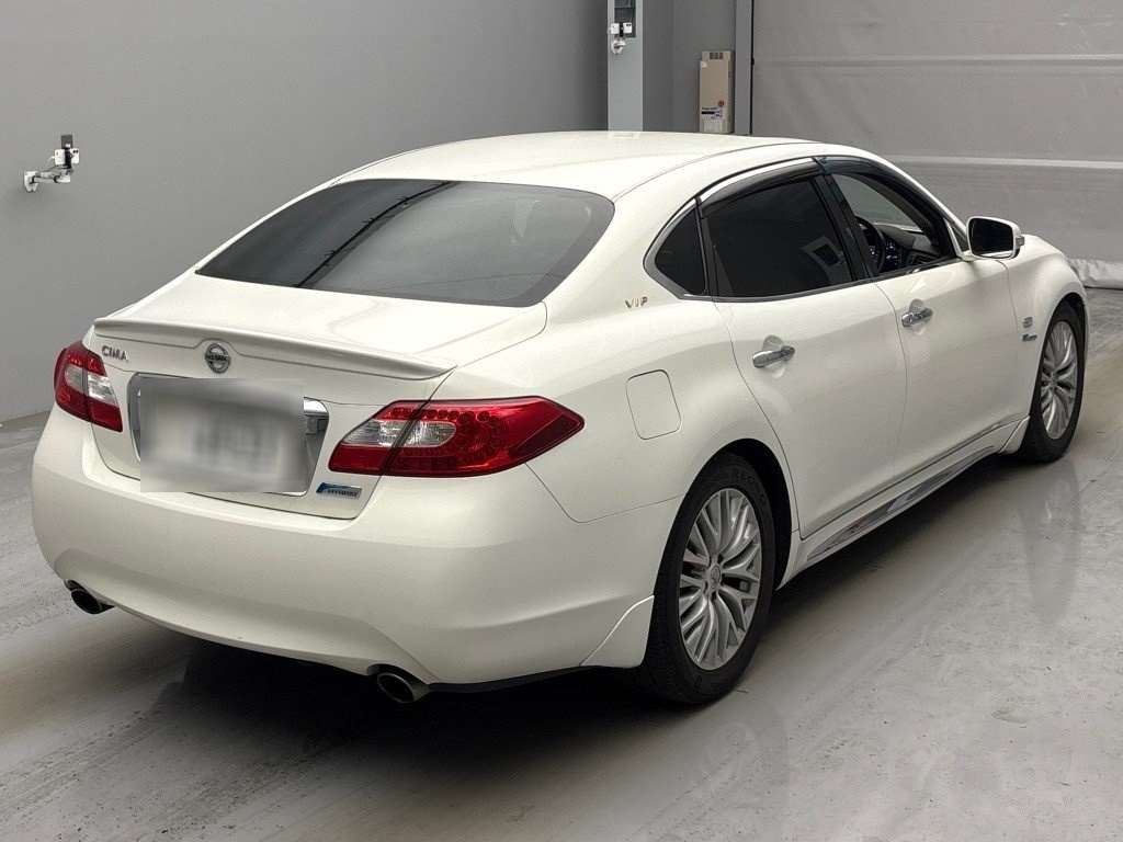 NISSAN CIMA