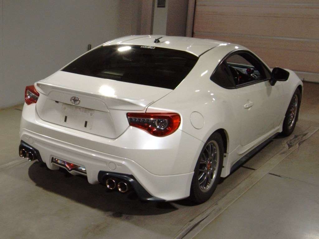 TOYOTA GT 86