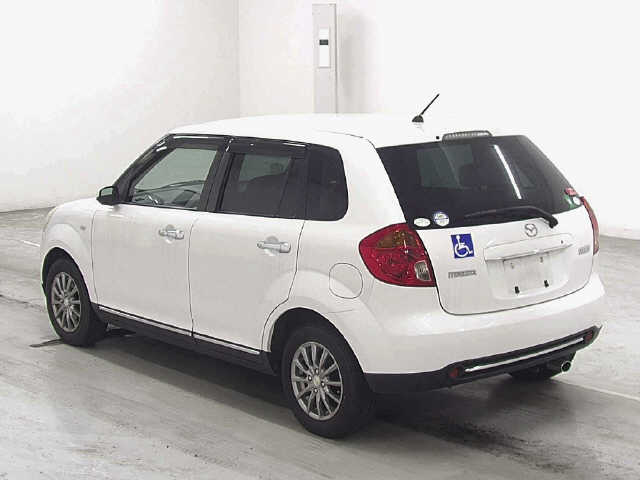 MAZDA VERISA