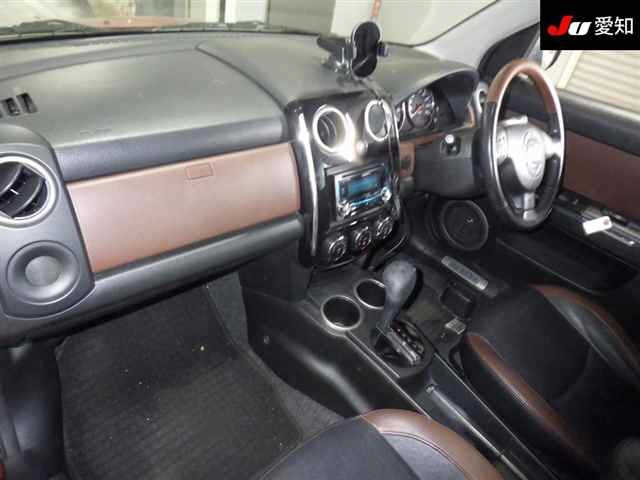 MAZDA VERISA